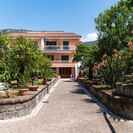 Villa Francesca Relais ピアーノ・ディ・ソッレント エクステリア 写真